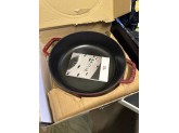 Сотейник Staub со стеклянной крышкой, 24 см, вишневый (Уценка)