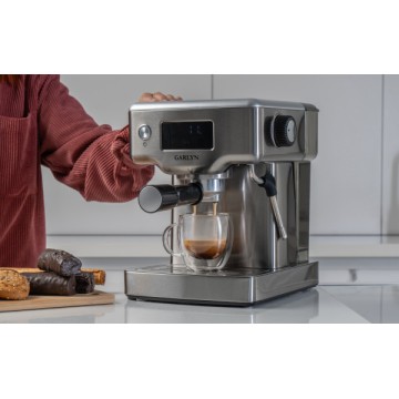 Кофеварка рожковая GARLYN C60